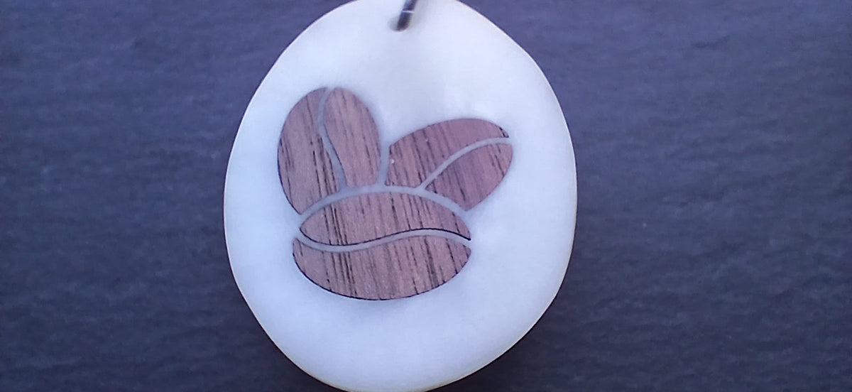 L'incrustation tagua et bois : notre technique