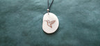 Collier Colibri — Ivoire Végétal & Noyer