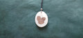 Collier Grains de Café — Ivoire Végétal & Noyer