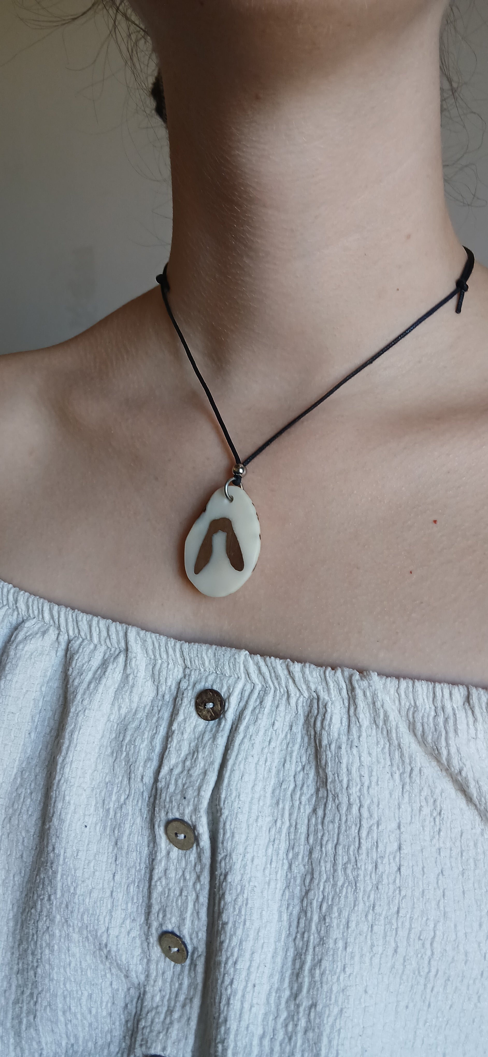 Collier Samare — Ivoire Végétal & Noyer